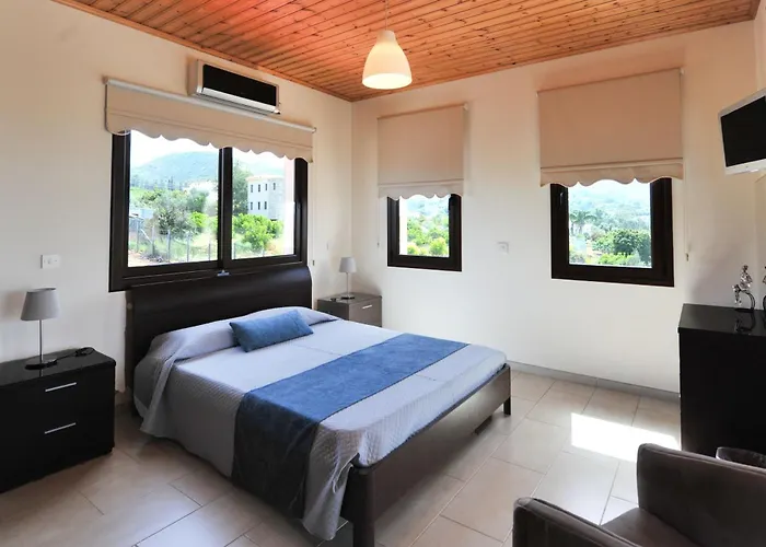 Sunset View Vila Argaka